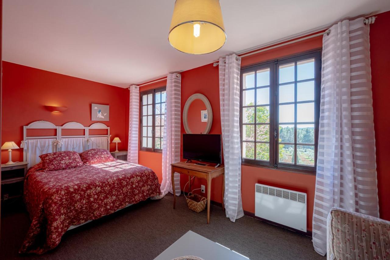 La Maison Du Rouge Gorge - Charmante Maison Climatisee Avec Piscine Ponteves Luaran gambar