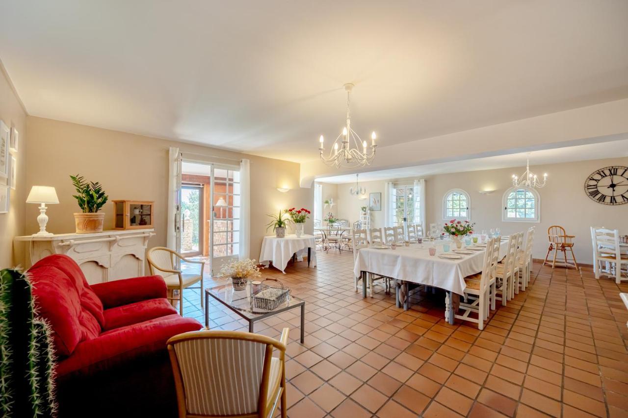 La Maison Du Rouge Gorge - Charmante Maison Climatisee Avec Piscine Ponteves Luaran gambar